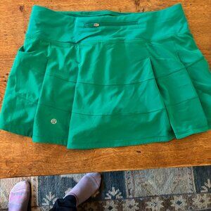 LuLuLemon Pace Rival tennis skirt - size 8
